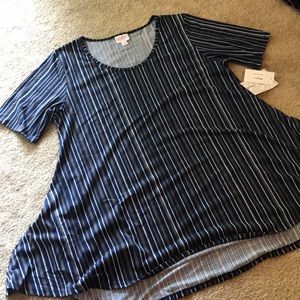 NWT LuLaRoe Perfect T